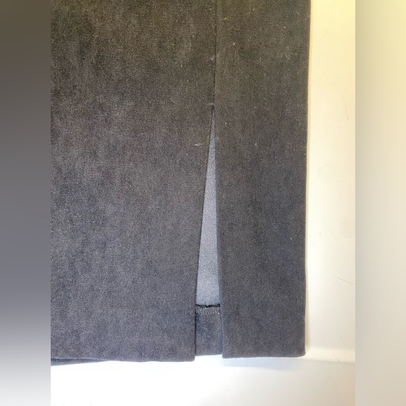 Talbots Black‎ Faux Suede Microfiber Stretch Skirt with Stitch Pattern Design - Picture 5 of 6